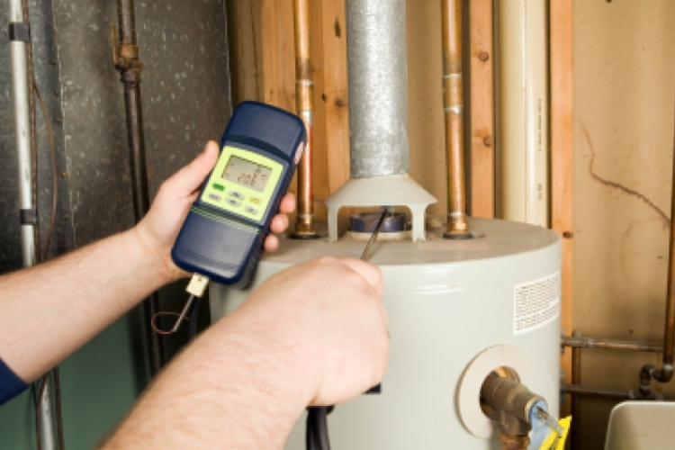 Négy emberre csapott le a szén-monoxid a fővárosban