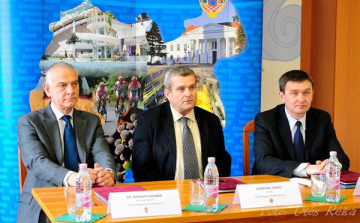 Foglalkoztatást elősegítő együttműködést kötöttek