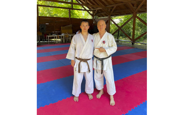 Újabb fekete öves a Dombóvári Karetesuli versenyzői között