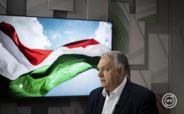 Orbán Viktor: a falut nem leépíteni kell, hanem felépíteni