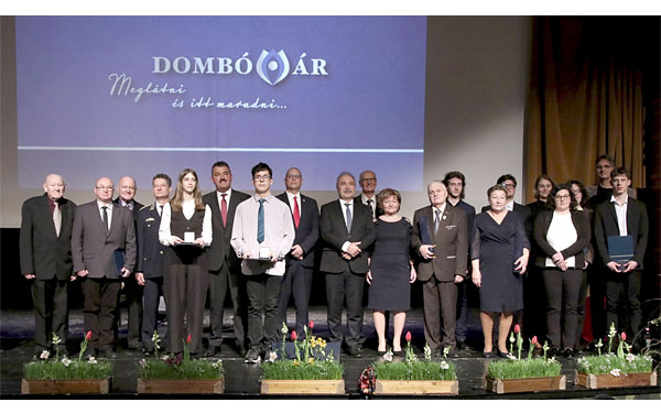 Dombóvár új díszpolgára lett Bodó Imre és dr. Rabb Zoltán
