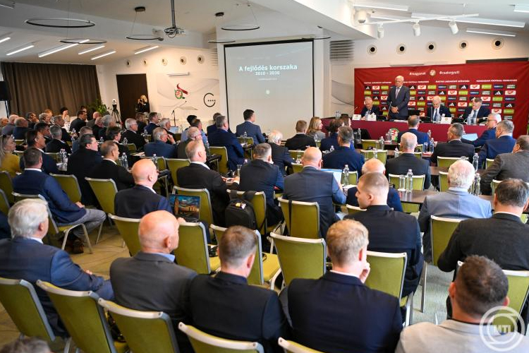 Marco Rossi 2030 nyaráig hosszabbított