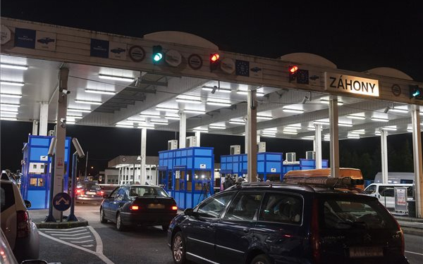 Életbe lépett az ukrán állampolgárok európai uniós vízummentessége 