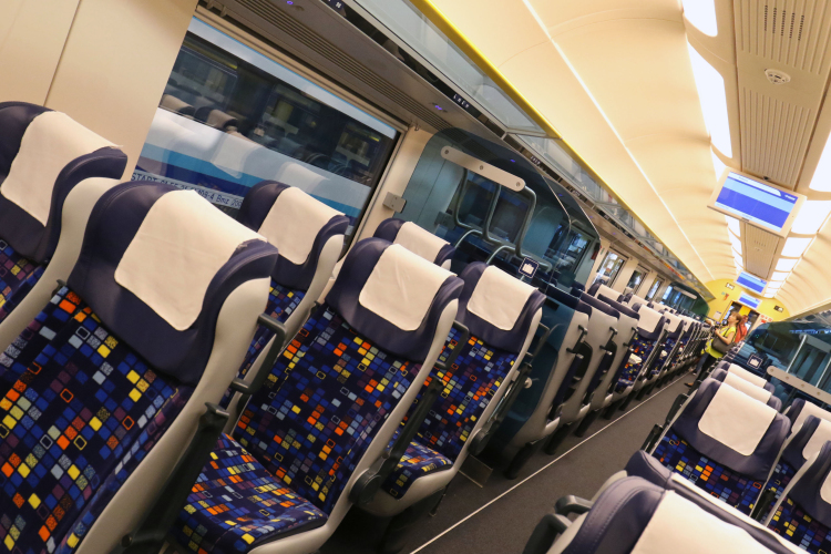 Elkészült az első húsz hazai gyártású IC+ kocsi