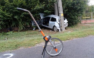 Egy gyermek meghalt, kettő súlyosan megsérült egy ittas vezető miatt